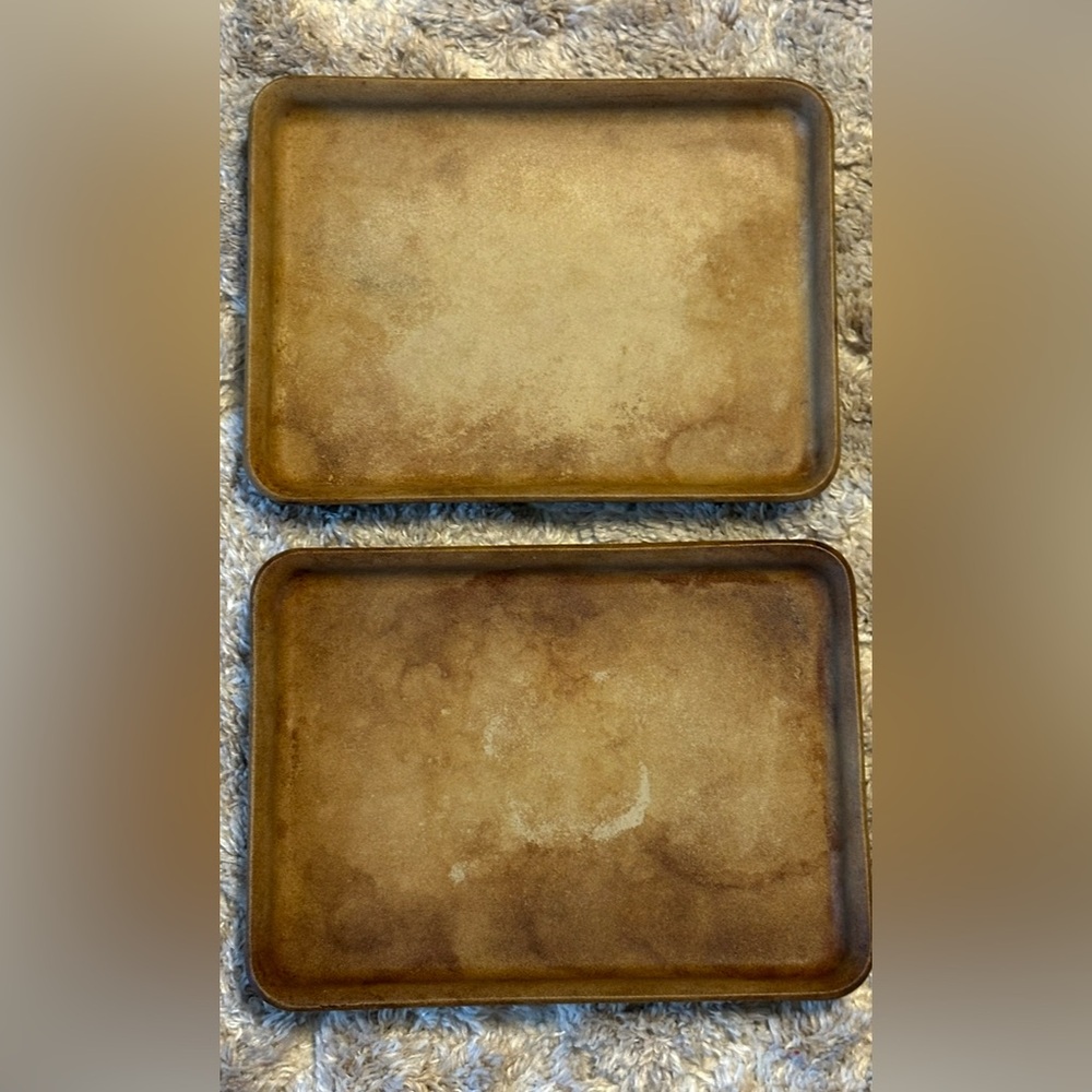 Pampered Chef mini bar pan (set of 2)